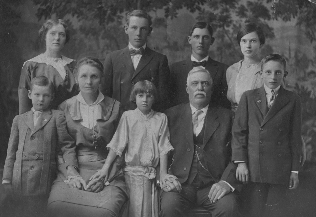 Lyman Skeen young family